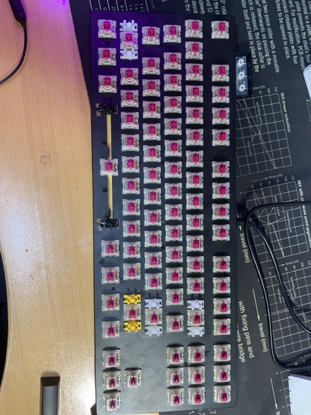 69的入门机械键盘——银雕k400